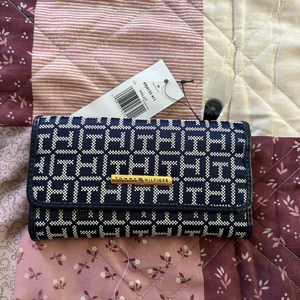 Tommy Hilfiger Navy and White Women's Bag